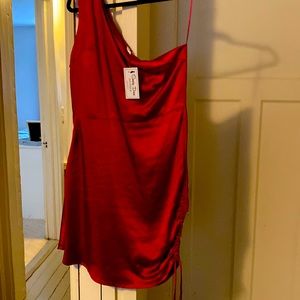 Beutiful one shoulders dress